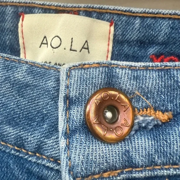 Alice + Olivia High Rise Cropped Wide Leg Jeans - Picture 2 of 13